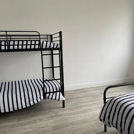 Maison Familiale Près Du Zoo Et Du Circuit - Fr-1-410-463 Hébergement de vacances Bazouges-sur-le-Loir