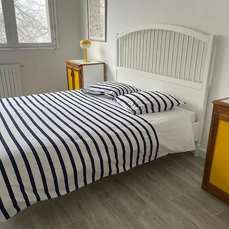 Maison Familiale Près Du Zoo Et Du Circuit - Fr-1-410-463 *