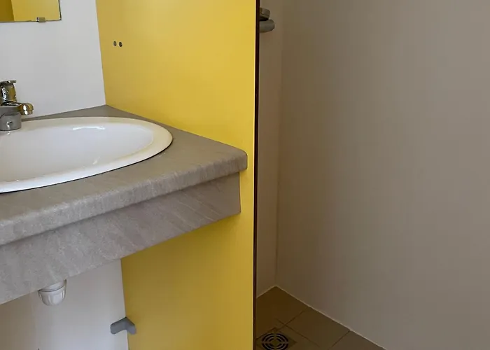 Сasa de vacaciones Maison Familiale Pres Du Zoo Et Du Circuit - Fr-1-410-463